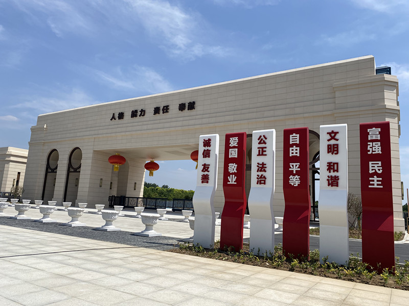 黨建標(biāo)識(shí)越來(lái)越普遍存在大街小巷