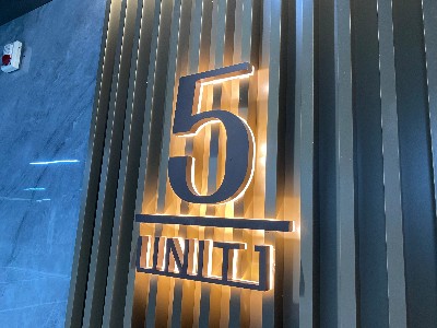 應(yīng)該如何選擇制作標(biāo)識標(biāo)牌公司？如何判斷它的好與壞？